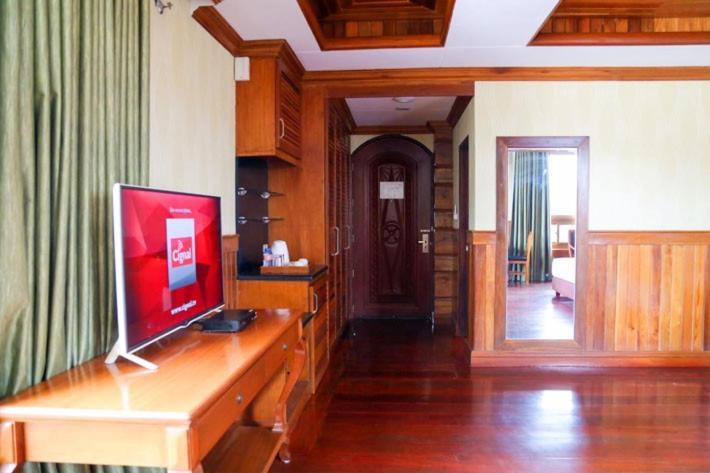 Alta D' Tagaytay Hotel Тагайтай Экстерьер фото