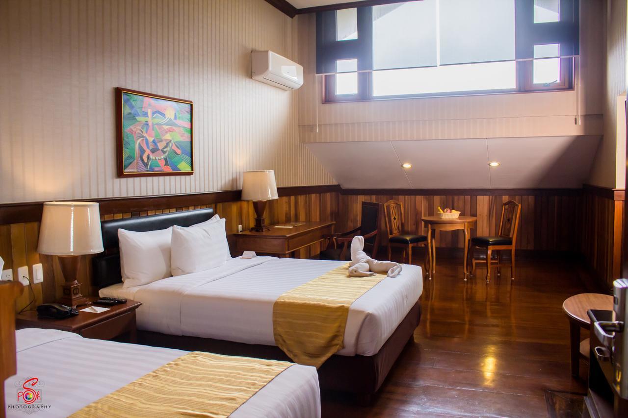 Alta D' Tagaytay Hotel Тагайтай Экстерьер фото