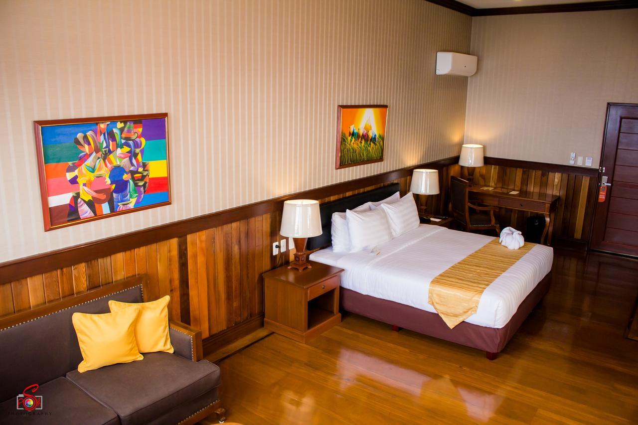 Alta D' Tagaytay Hotel Тагайтай Экстерьер фото