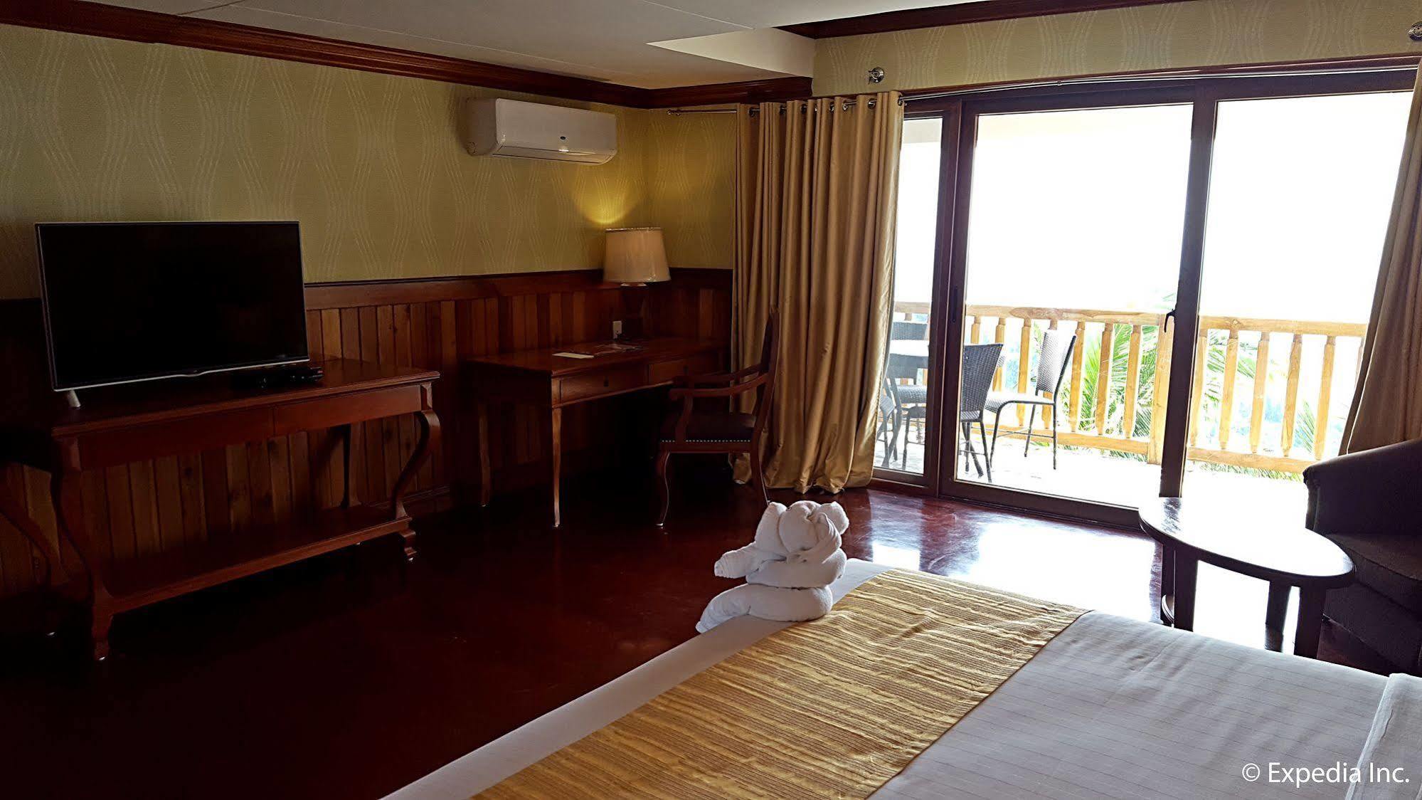 Alta D' Tagaytay Hotel Тагайтай Экстерьер фото