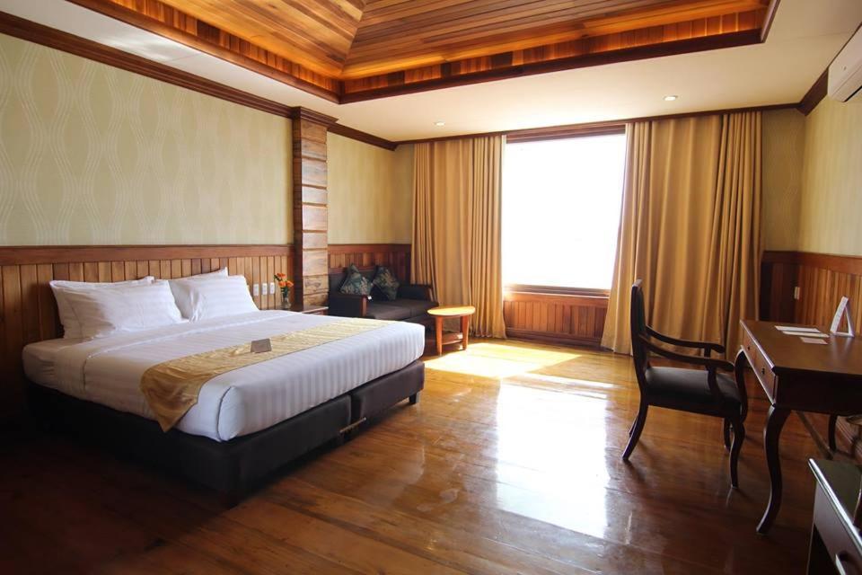 Alta D' Tagaytay Hotel Тагайтай Экстерьер фото